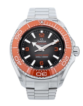 Browse our selection of automatic watches from prestigious brands such as Blancpain, Bell & Ross, Breitling and Rolex.